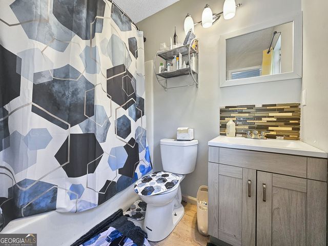 2225 Pleasant Hill Road, Atlanta, GA 30349