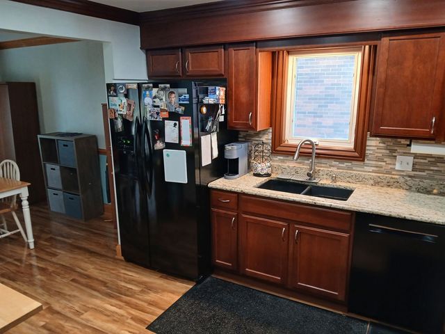 11323 S Roberts Road C, Palos Hills, IL 60465