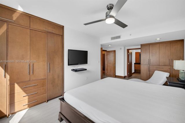 110 N Federal Hwy 1205, Fort Lauderdale, FL 33301