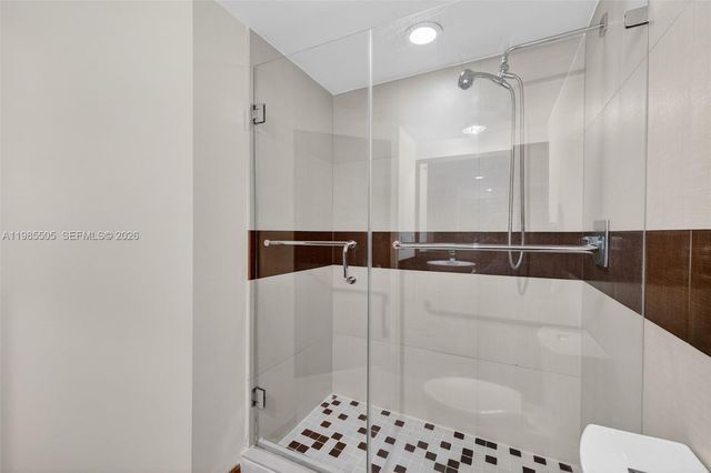 110 N Federal Hwy 1205, Fort Lauderdale, FL 33301