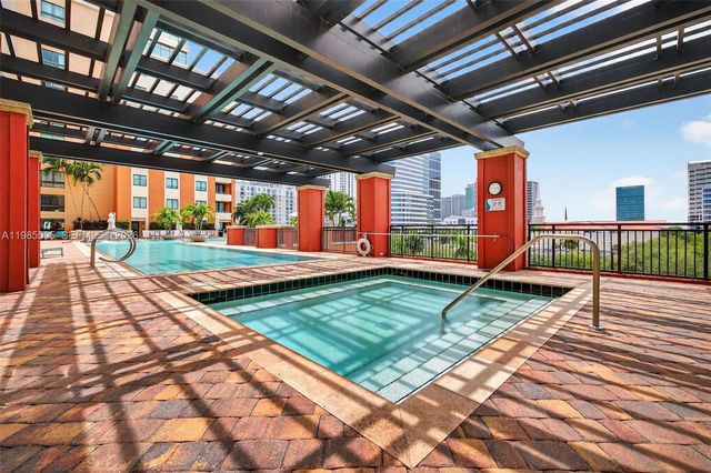 110 N Federal Hwy 1205, Fort Lauderdale, FL 33301