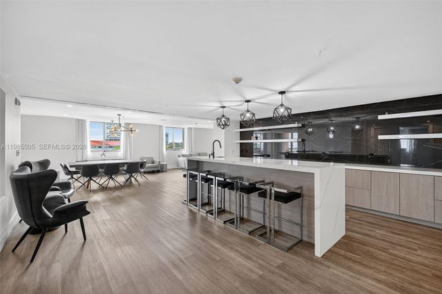 110 N Federal Hwy 1205, Fort Lauderdale, FL 33301