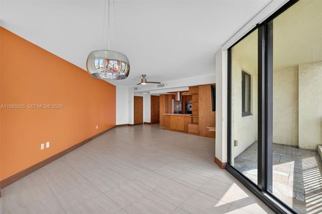 110 N Federal Hwy 1205, Fort Lauderdale, FL 33301