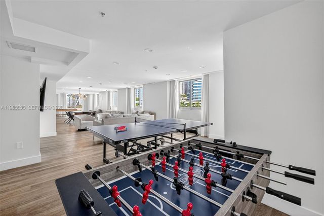 110 N Federal Hwy 1205, Fort Lauderdale, FL 33301