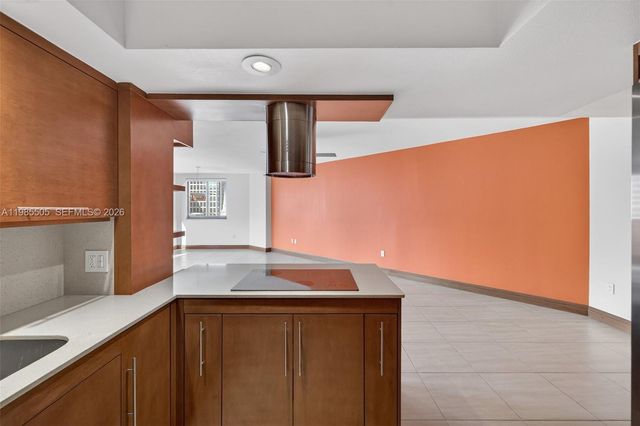 110 N Federal Hwy 1205, Fort Lauderdale, FL 33301