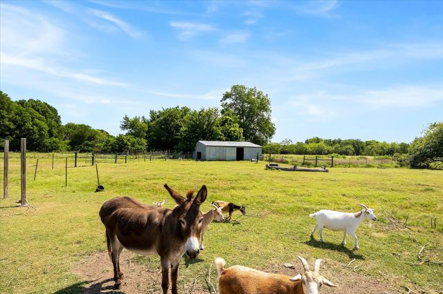 5848 County Road 283, Kaufman, TX 75142