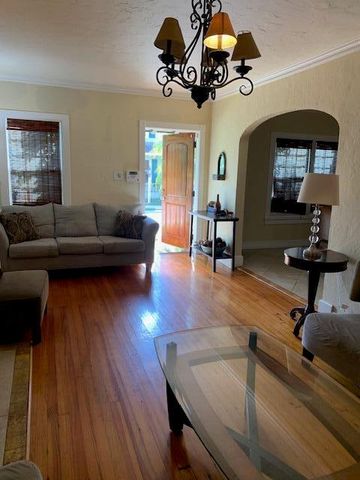 217 Lytton Court, West Palm Beach, FL 33405