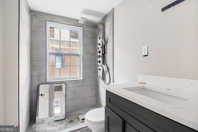 665 Lexington Avenue SW, Atlanta, GA 30310