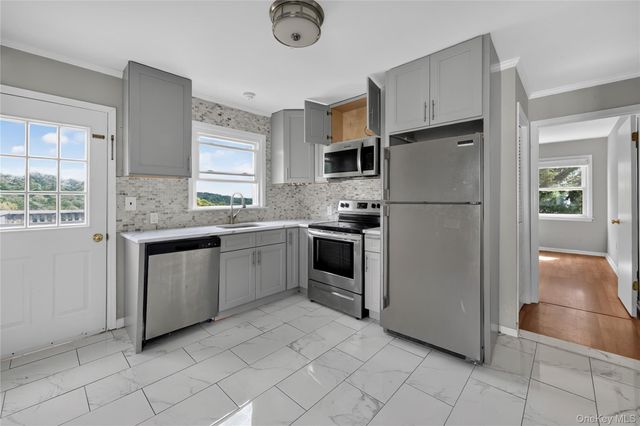 58 Prospect Avenue, Valhalla, NY 10595