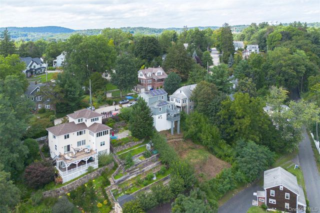 58 Prospect Avenue, Valhalla, NY 10595