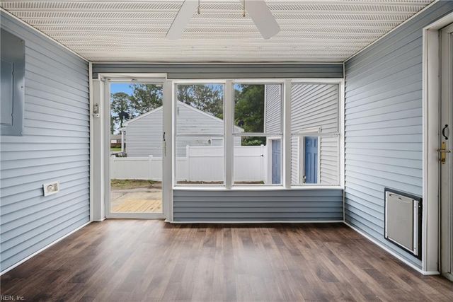 8 Oneal Ct, Portsmouth, VA 23701