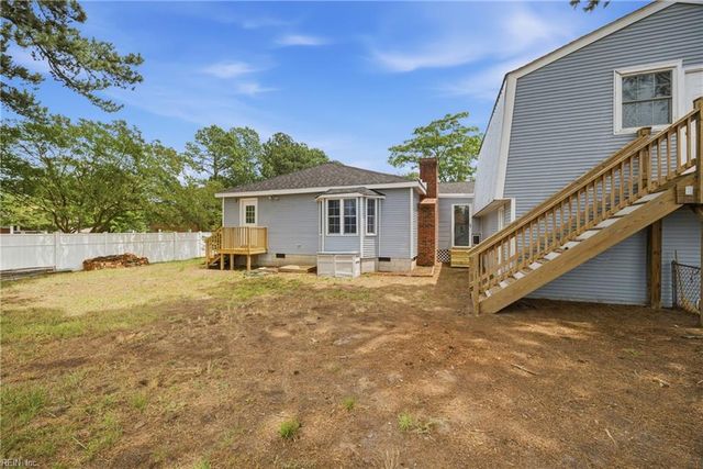 8 Oneal Ct, Portsmouth, VA 23701