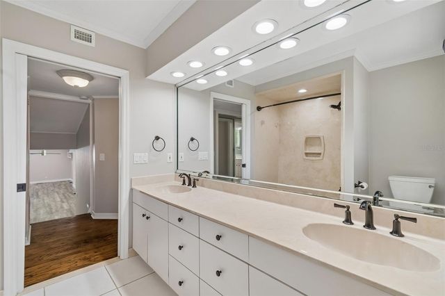 904 BAYSHORE DRIVE, Tarpon Springs, FL 34689
