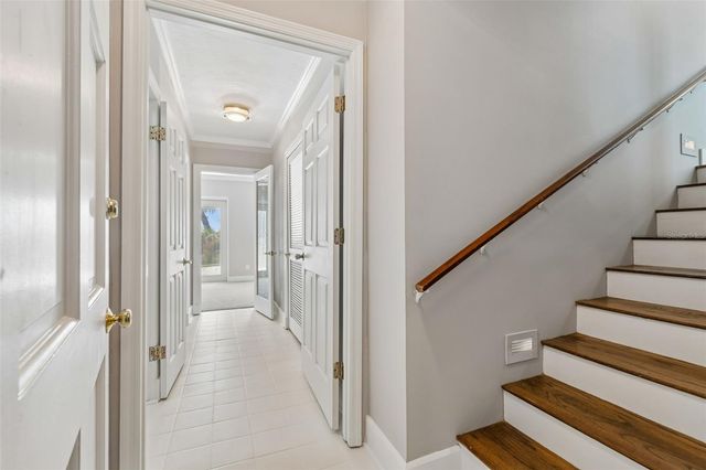 904 BAYSHORE DRIVE, Tarpon Springs, FL 34689