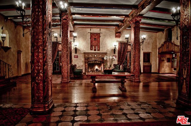 640 S Bronson Avenue 107, Los Angeles, CA 90010