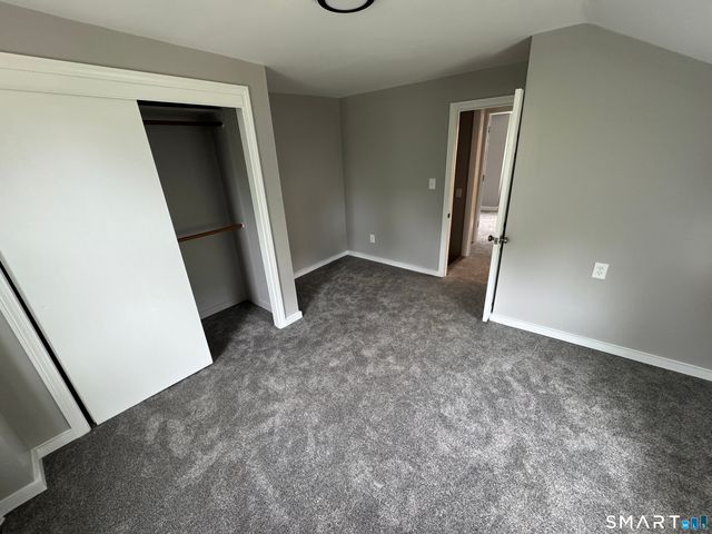 10 Center Street, Windsor Locks, CT 06096