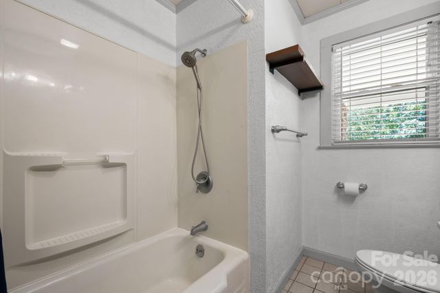333 Chapel Hill Church Loop, Marion, NC 28752