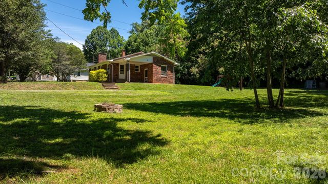 333 Chapel Hill Church Loop, Marion, NC 28752