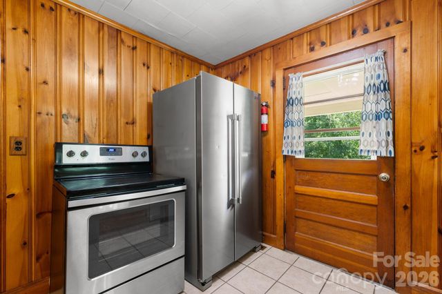 333 Chapel Hill Church Loop, Marion, NC 28752
