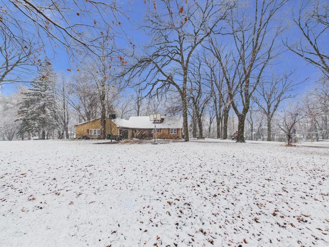 543 5th Avenue NE, Melrose, MN 56352