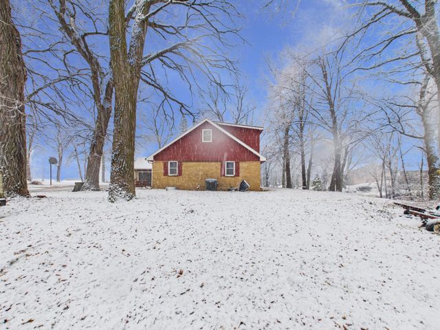 543 5th Avenue NE, Melrose, MN 56352