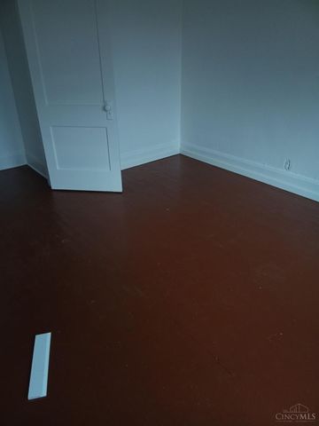 1932 Powers Street, Cincinnati, OH 45223