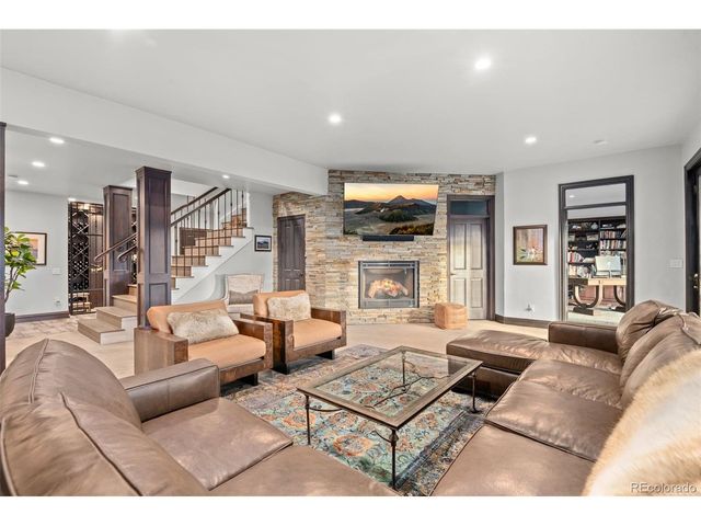 284 Skyhill Dr, Evergreen, CO 80439