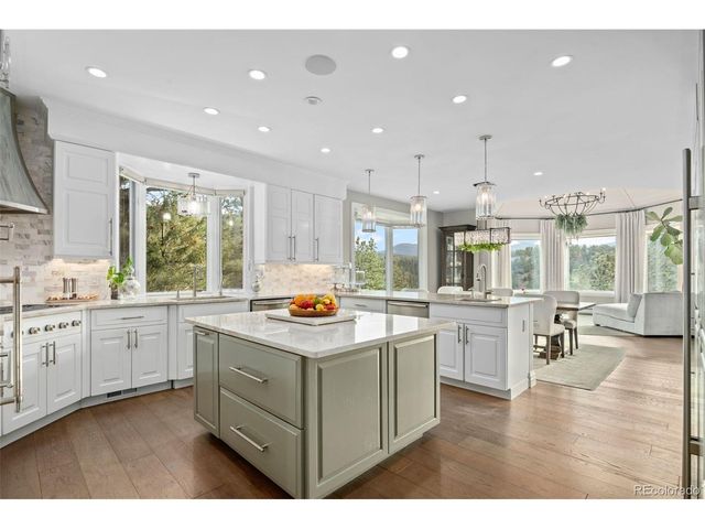 284 Skyhill Dr, Evergreen, CO 80439