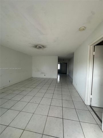 1611 NE 50th Ct, Fort Lauderdale, FL 33334