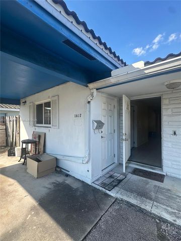 1611 NE 50th Ct, Fort Lauderdale, FL 33334