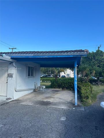 1611 NE 50th Ct, Fort Lauderdale, FL 33334