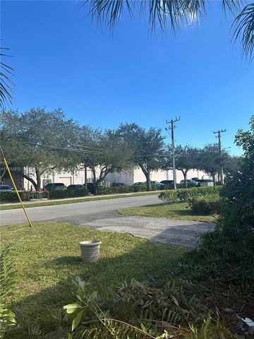 1611 NE 50th Ct, Fort Lauderdale, FL 33334