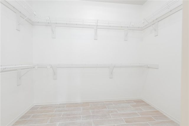 310 Laurinda Drive, Bentonville, AR 72712