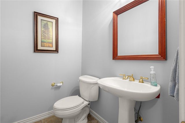 310 Laurinda Drive, Bentonville, AR 72712