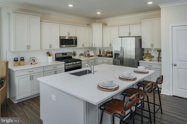 10171 SHENANDOAH LN, White Plains, MD 20695