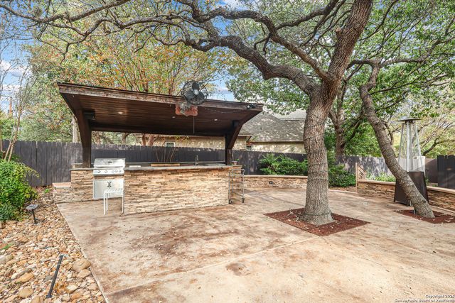 15123 Mossoak Cove, San Antonio, TX 78248