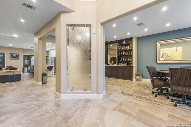 15123 Mossoak Cove, San Antonio, TX 78248