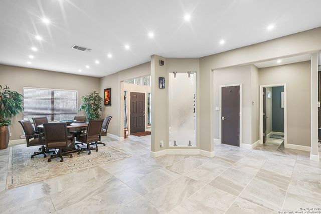 15123 Mossoak Cove, San Antonio, TX 78248