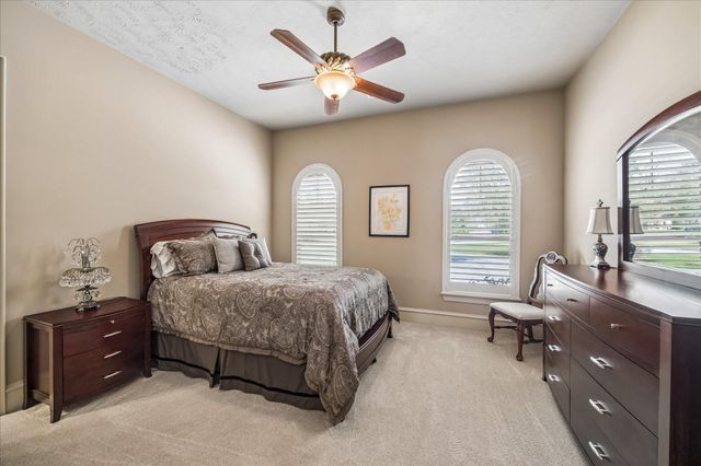 21010 Kings River Point Drive, Kingwood, TX 77346