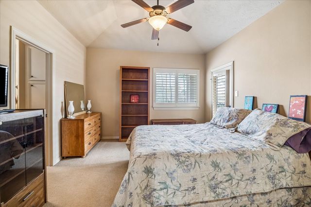 21010 Kings River Point Drive, Kingwood, TX 77346