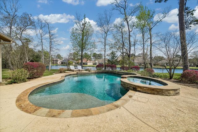 21010 Kings River Point Drive, Kingwood, TX 77346