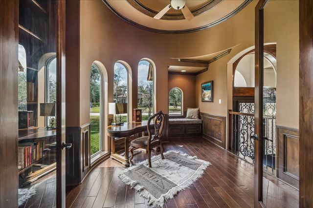 21010 Kings River Point Drive, Kingwood, TX 77346