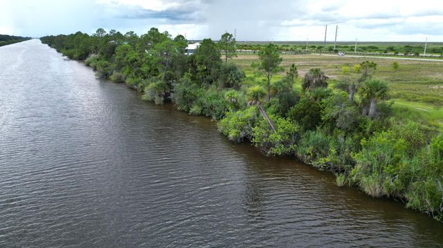 9750 SW Hemingway Terrace, Palm City, FL 34990