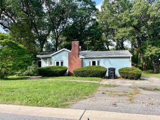 2400 Hamstrom Road, Portage, IN 46368