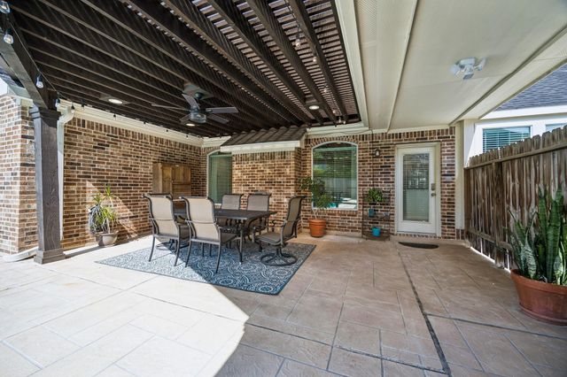 5718 Brennan Ridge Lane, Katy, TX 77450