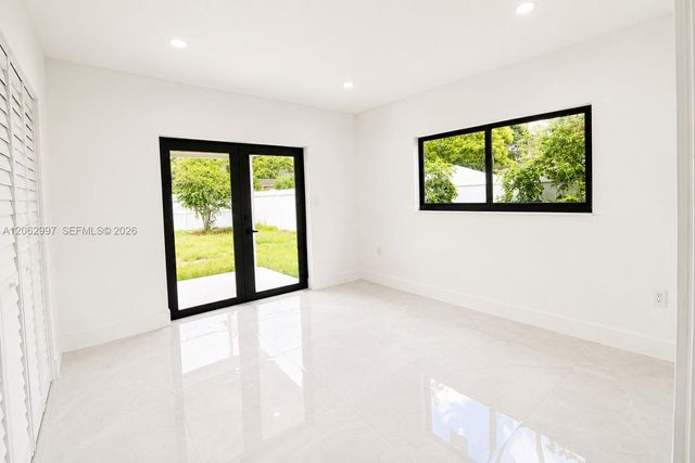 1571 NW 132nd St, Miami, FL 33167