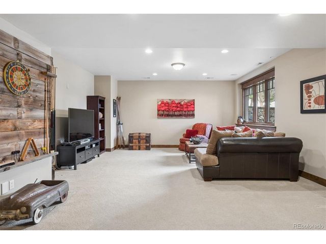 6929 S Eaton St, Littleton, CO 80128