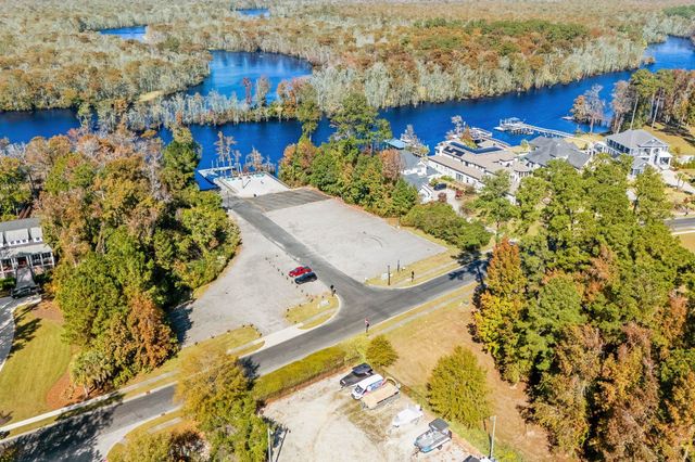 2668 Henagan Ln., Myrtle Beach, SC 29588