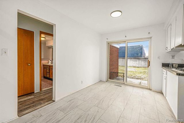 29229 Van Laan Drive, Warren, MI 48092