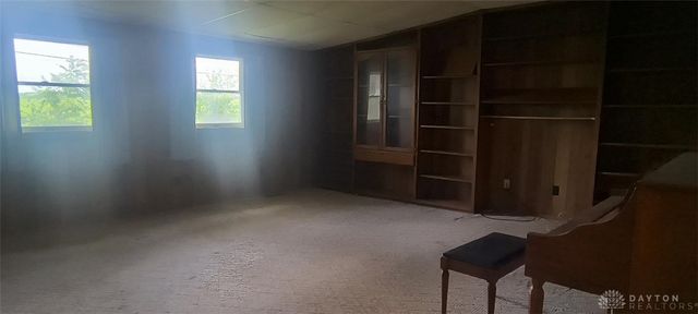 29 Elm Street, Jamestown Vlg, OH 45335
